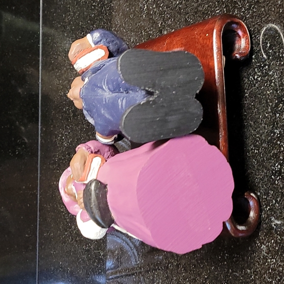 ⛪️Church Couple Figurines - Picture 6 of 8